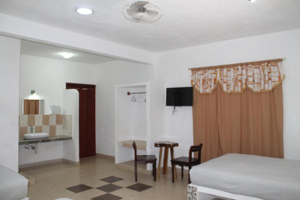 Hotel Szapot Bacalar Exteriér fotografie
